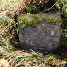 Milestone, Walton (replaced by cast iron MS)