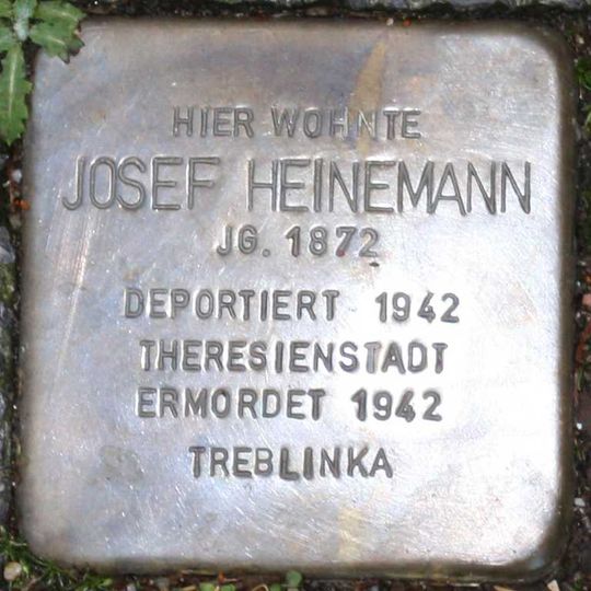 Stolperstein dedicated to Josef Heinemann