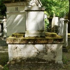 Grave of Vauchelet