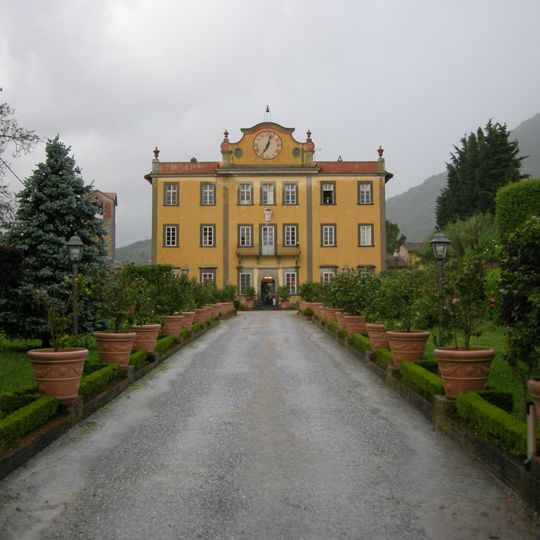 Villa Poschi