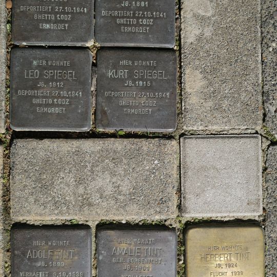 Stolperstein en memoria de Kurt Spiegel