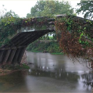 Guyue Bridge