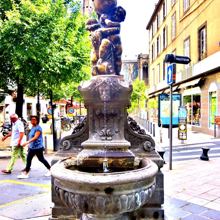 Fontaine Saint-Genès