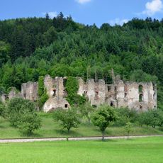 Schlossruine Niederperwarth