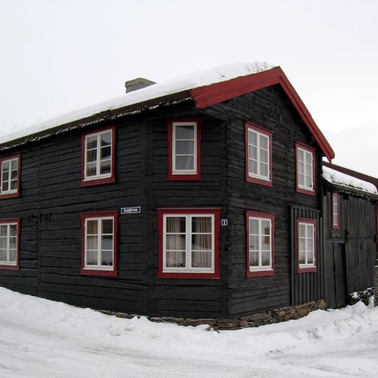 Svenskveien 1 - Persan