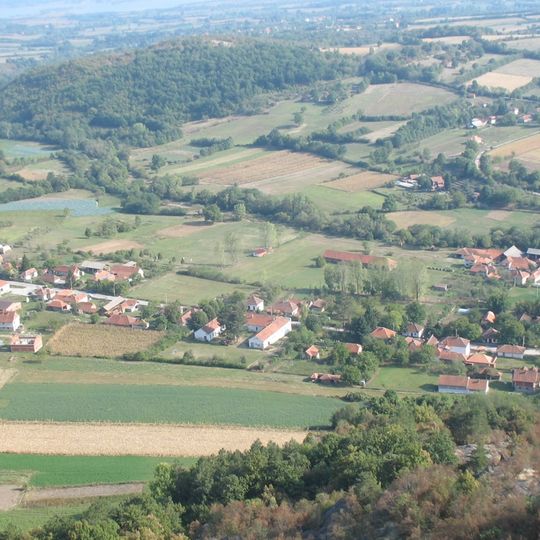 Knić