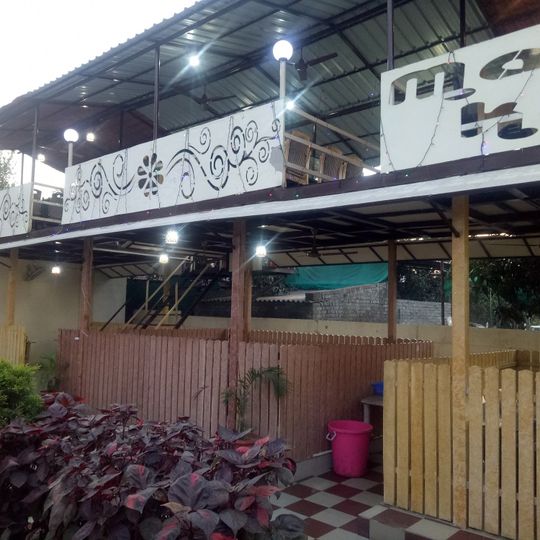 Mama Kababis
