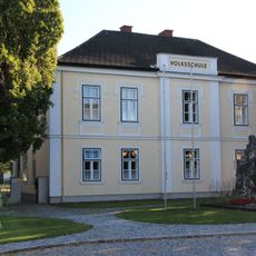 Volksschule
