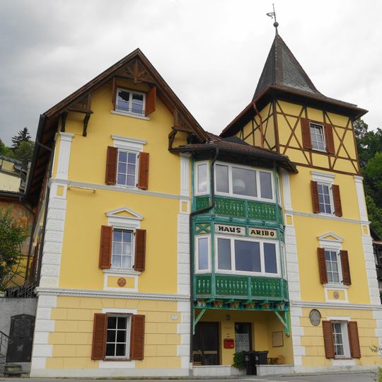 Haus Aribo