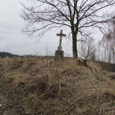 Kříž jižně od Hodějovic