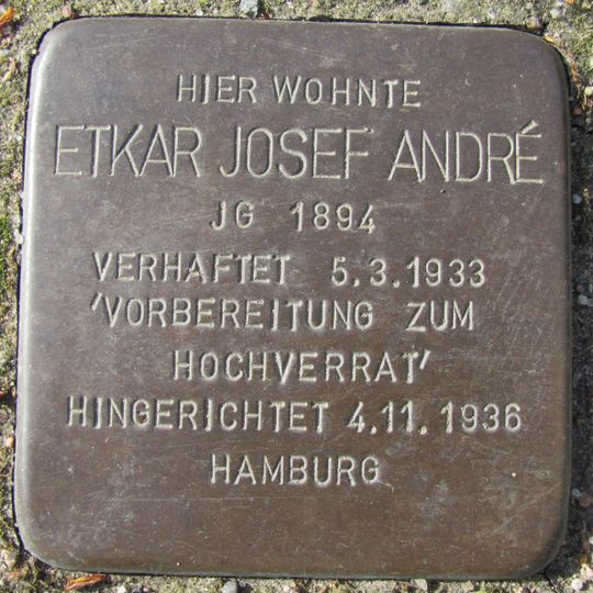 Stolperstein en memoria de Etkar Josef André