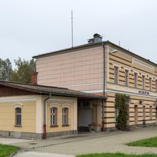 Station building Breitenschützing