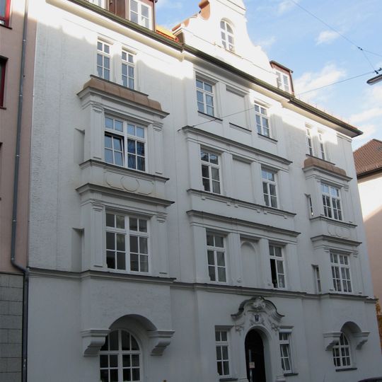 Mietshaus