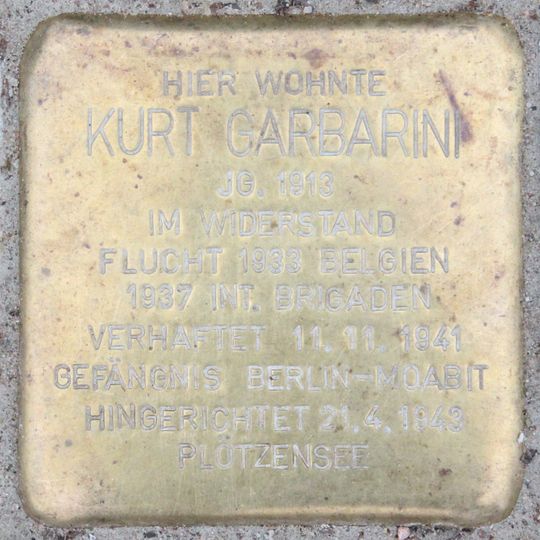 Stolperstein en memoria de Kurt Garbarini