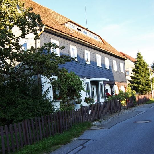 Neueibauer Straße 1