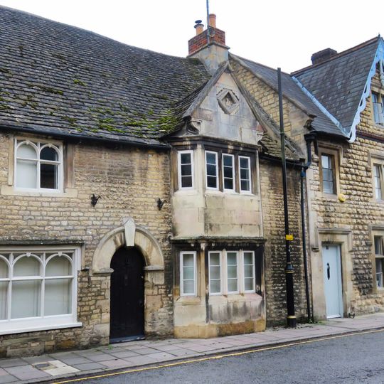 15, St Peter's Street