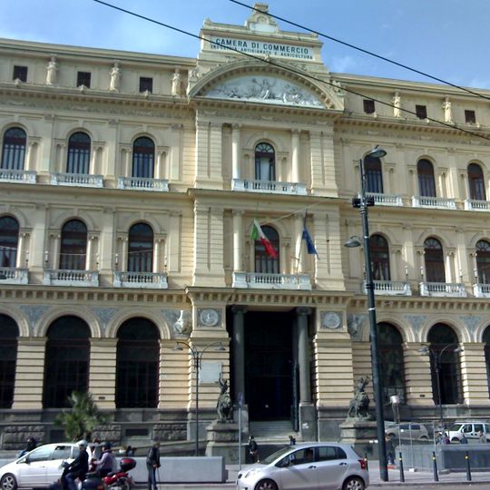 Palacio de la Bolsa de Nápoles