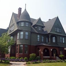 Rahr West Art Museum