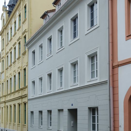 Wohnhaus in geschlossener Bebauung Kränzelstraße 1
