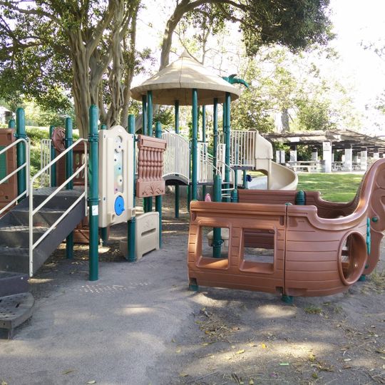 Deane Dana Nature Center