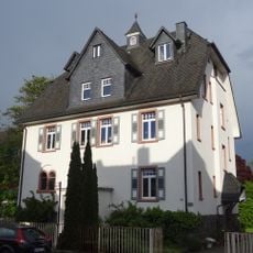 Heinrich-Neeb-Straße 30