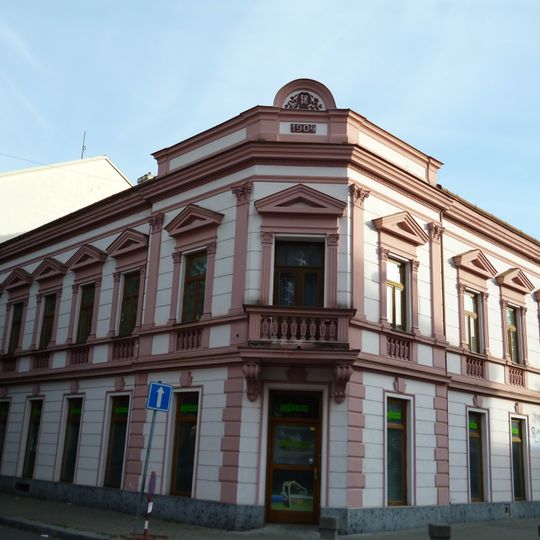 Náměstí Republiky 17