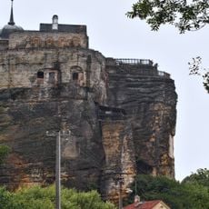 Rock castle Sloup