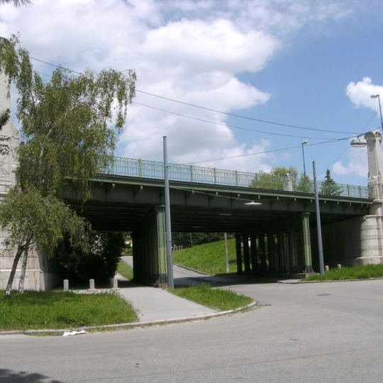 Flötzersteigbrücke, Vienna