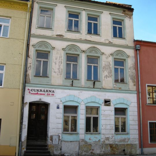 Hlavní náměstí 16