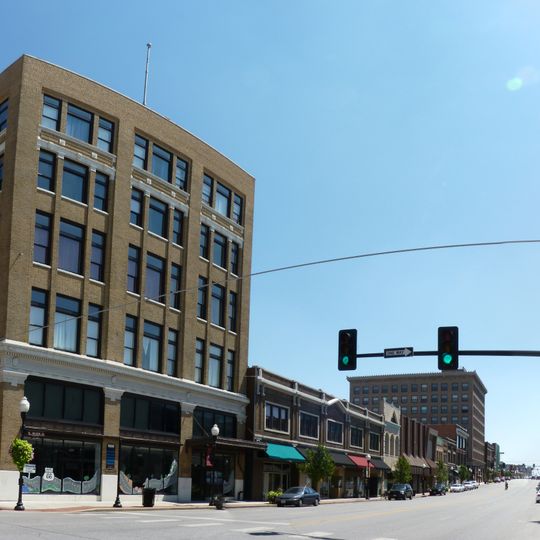 Fifth and Main Historic District
