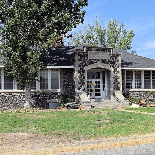 Falls City School House