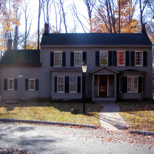 Deacon Andrew Hetfield House