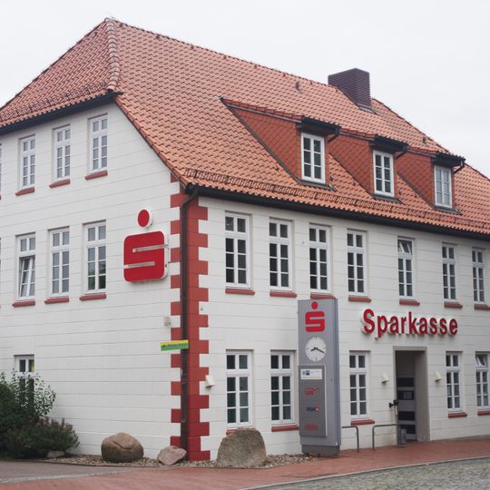 Wohn- und Geschäftshaus Bahnhofstraße 64