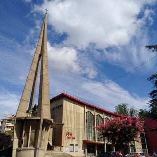 Église Saint-Luc de Sainte-Foy-lès-Lyon