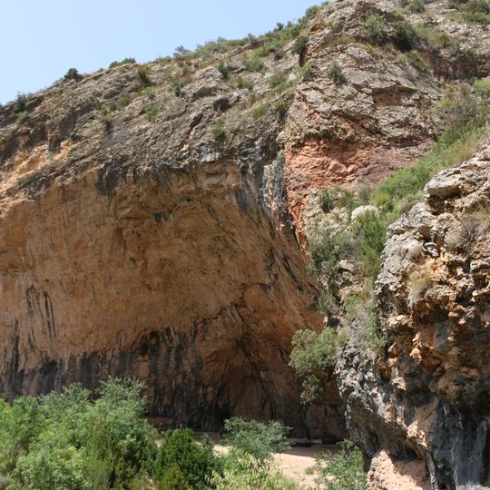 Cova Gran de Santa Linya