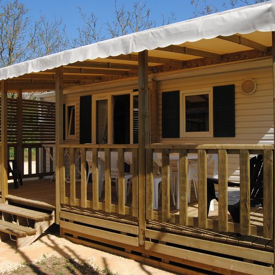 Camping Les Pierres Chaudes