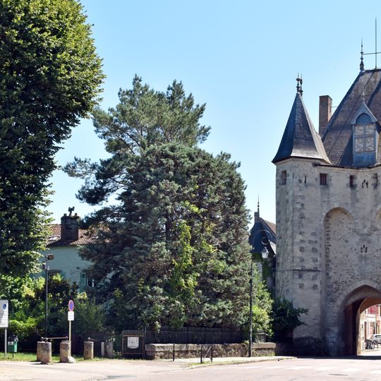 Villeneuve-sur-Yonne