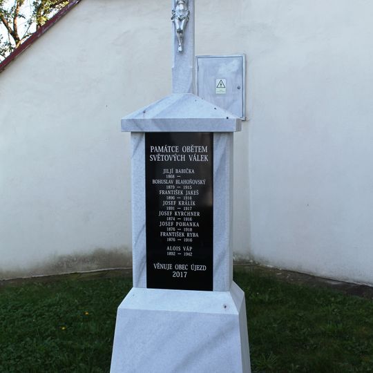 Pomník padlým v Újezdě u Tišnova