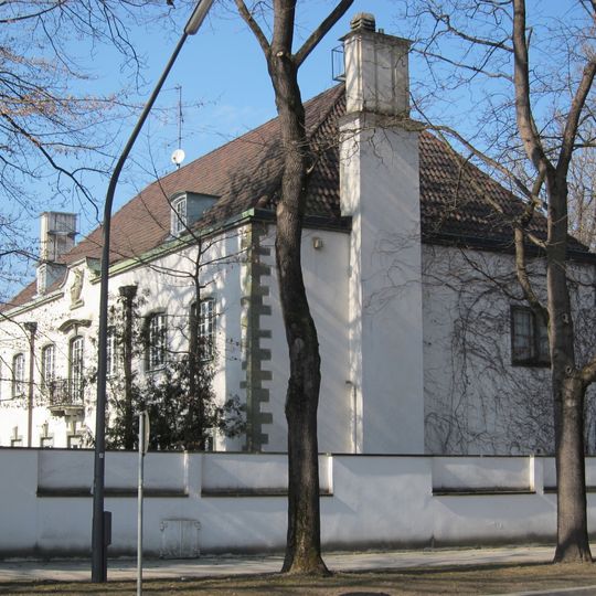 Herrenhausartige Villa