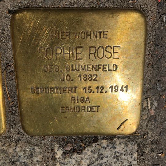 Stolperstein en memoria de Sophie Rose