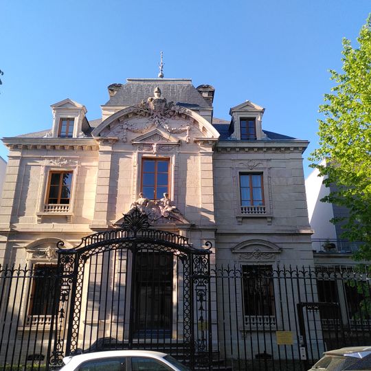 Building of the Savings Bank of Villefranche-sur-Saône