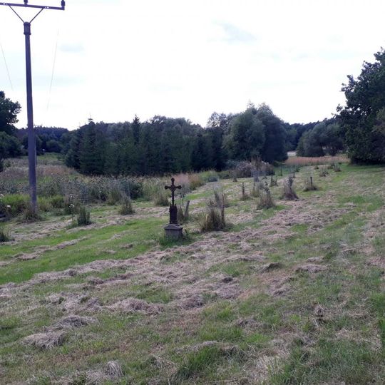Kříž západně od Košetic
