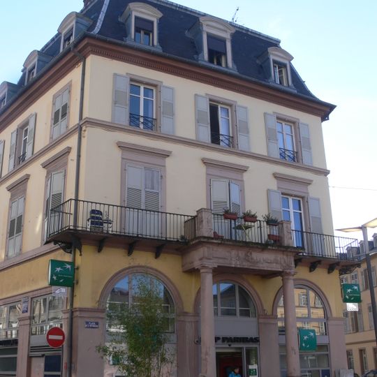 Immeuble au 8 place de la République à Mulhouse