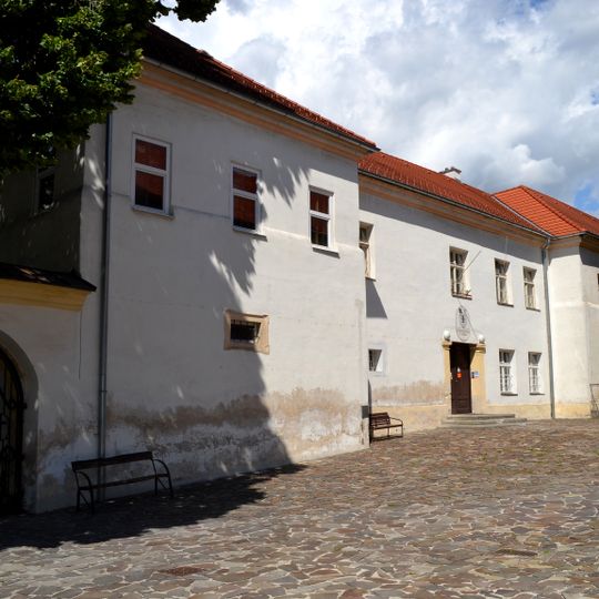 Farský kostol, prepoštský kost. , palác prepoštský