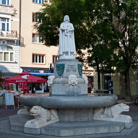 Bernhard von Spanheim Brunnen