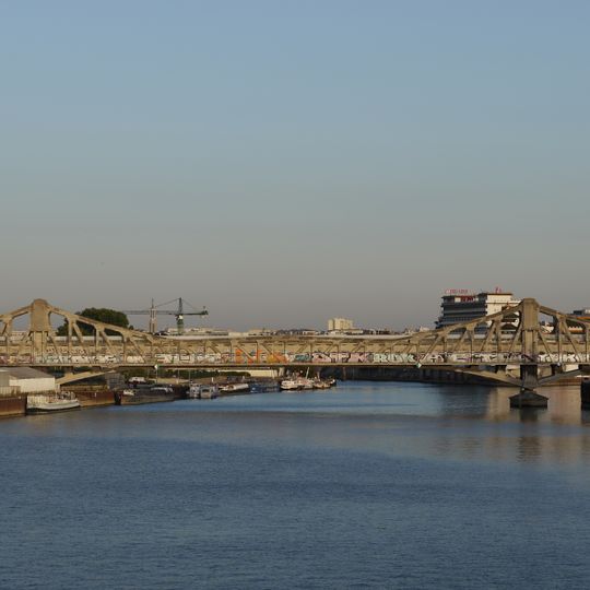 Passerelle industrielle d'Ivry-Charenton