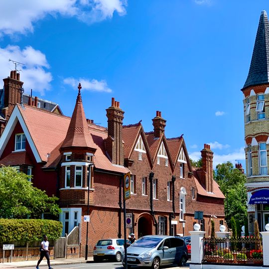 78 Clapham Common South Side, London SW4