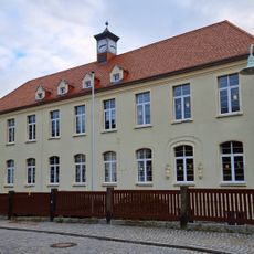 Schule mit nördlichem Anbau Schulstraße 6