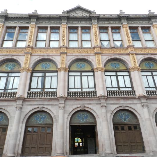 Teatro Fernando Calderón