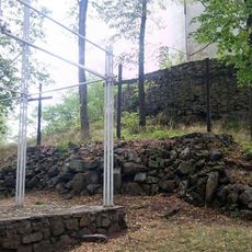 Tři kříže na křížové cestě u Mladé Vožice